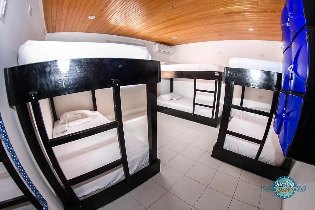 One Day Hostel Картахена