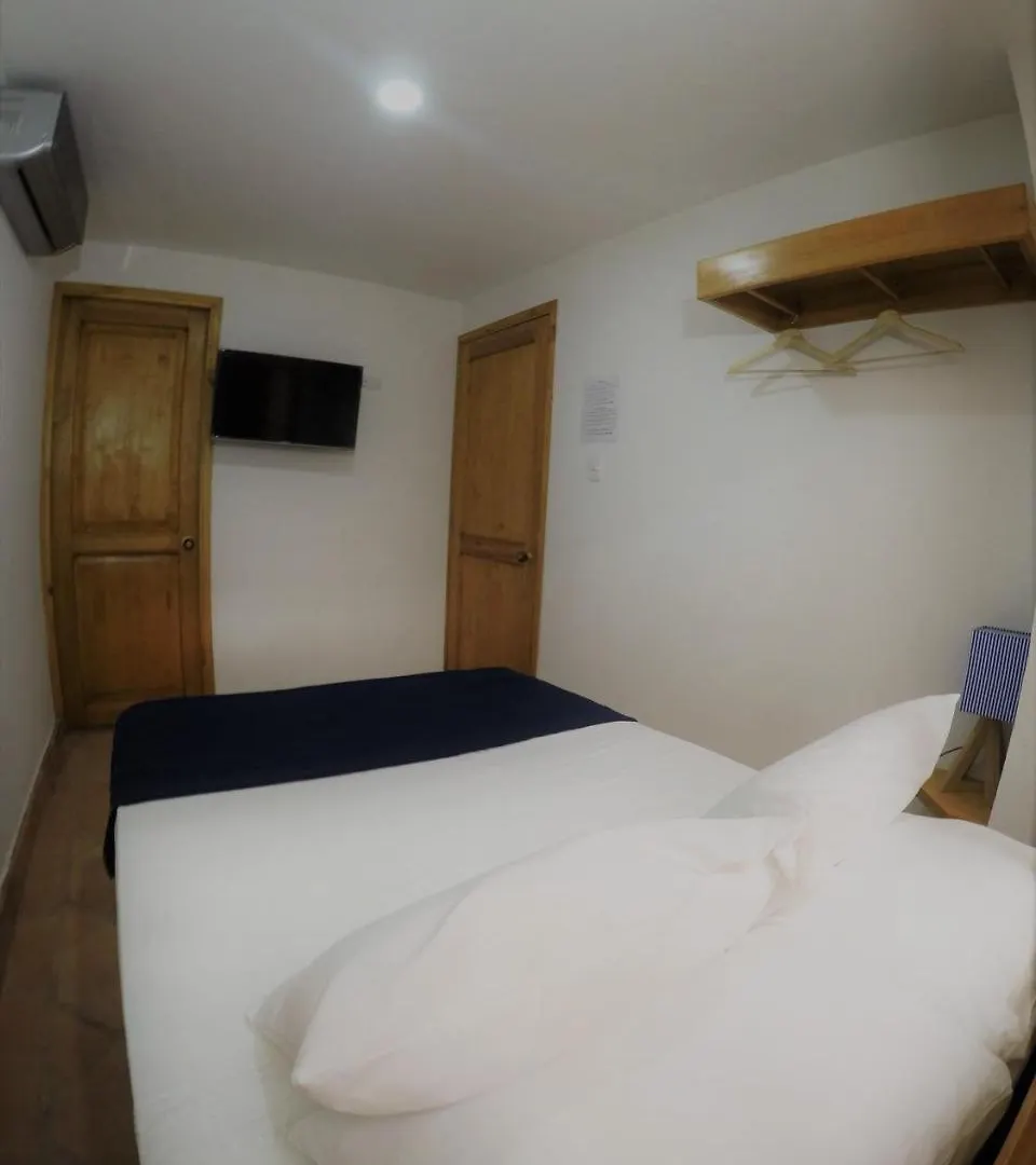 One Day Hostel Картахена